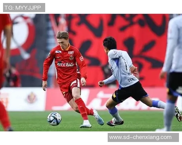 浦和红宝石与全北现代激战即将开启精彩直播全程回顾与分析