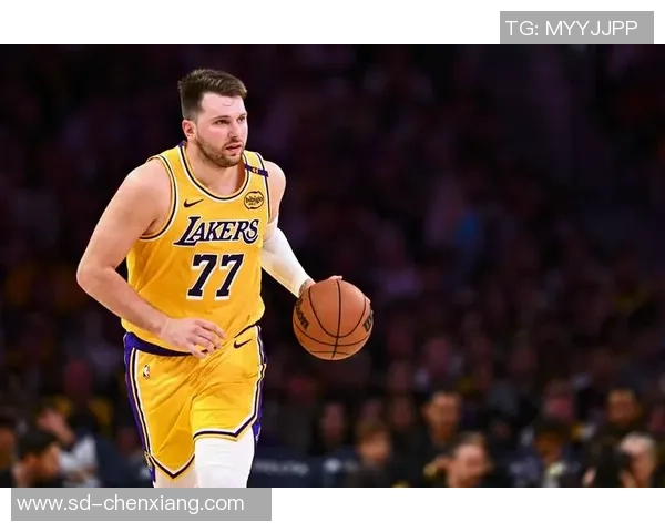 湖人对决开拓者12月29日精彩比赛前瞻与球员表现分析 湖人对决开拓者12月29日精彩比赛前瞻与球员表现分析